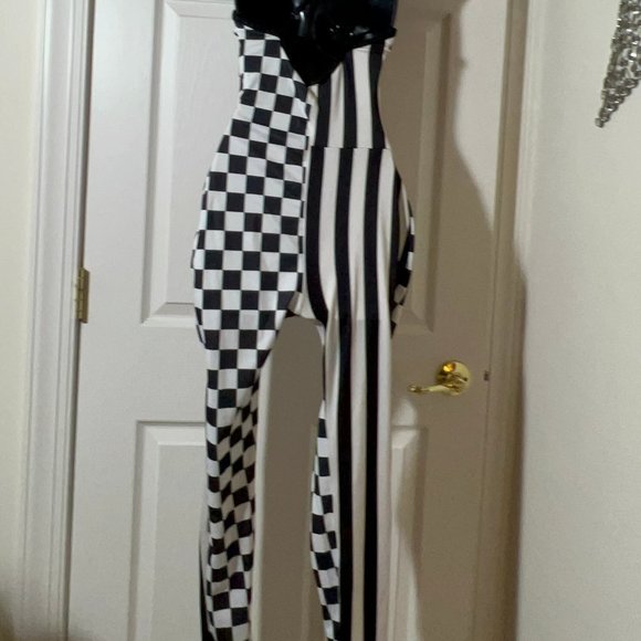 Curtain Call Costumes - Dance Costume ~ Street Performance Style #J5197 - Picture 5 of 8